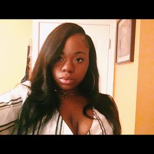 Meet your Posher, Ladajah